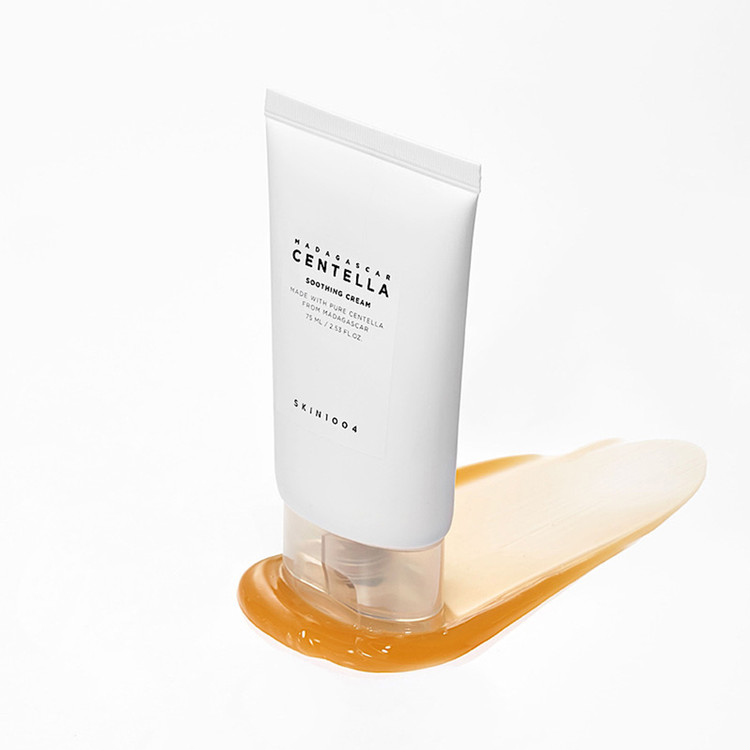 کرم آبرسان ، ترمیمکننده و تسکین دهنده سنتلا ماداگاسکار اسکین ۱۰۰۴ Skin 1004 مناسب پوستهای حساس، خشک و آسیبدیده حجم ۷۵ میل